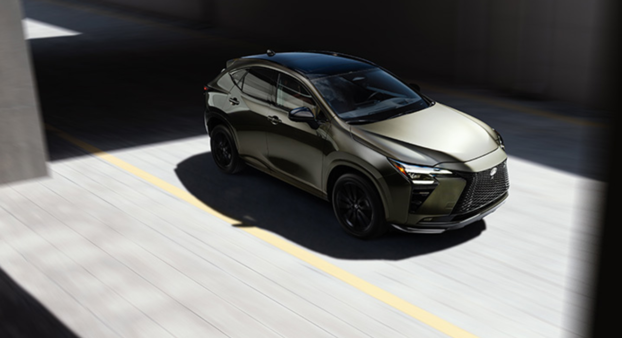 LEXUS、新型「NX」を世界初公開　電動化と車内体験を進化