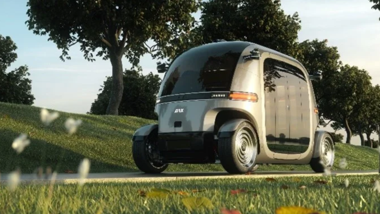 自動運転EVによる安心・安全なモビリティ空間実現へ提携　損保ジャパン＆ピクセル